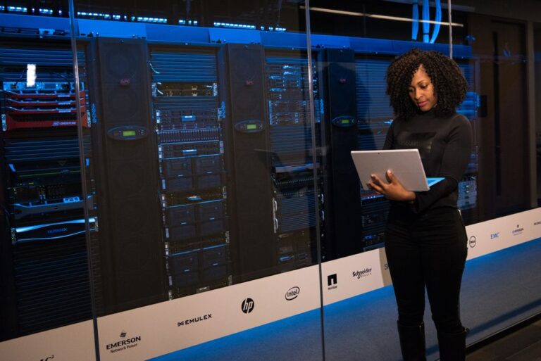 Breaking Barriers: Next-Generation Cybersecurity Solutions for Modern Digital Landscapes